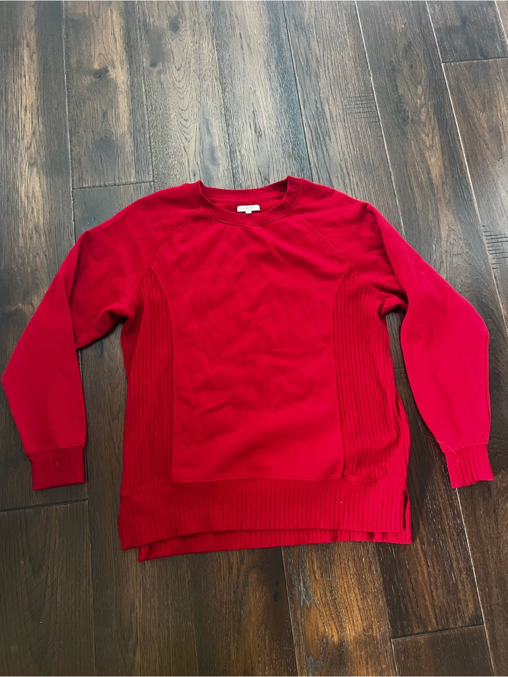 Red Crewneck Sweatshirt - Classic Knit Pullover